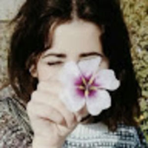 Meet your Posher, April